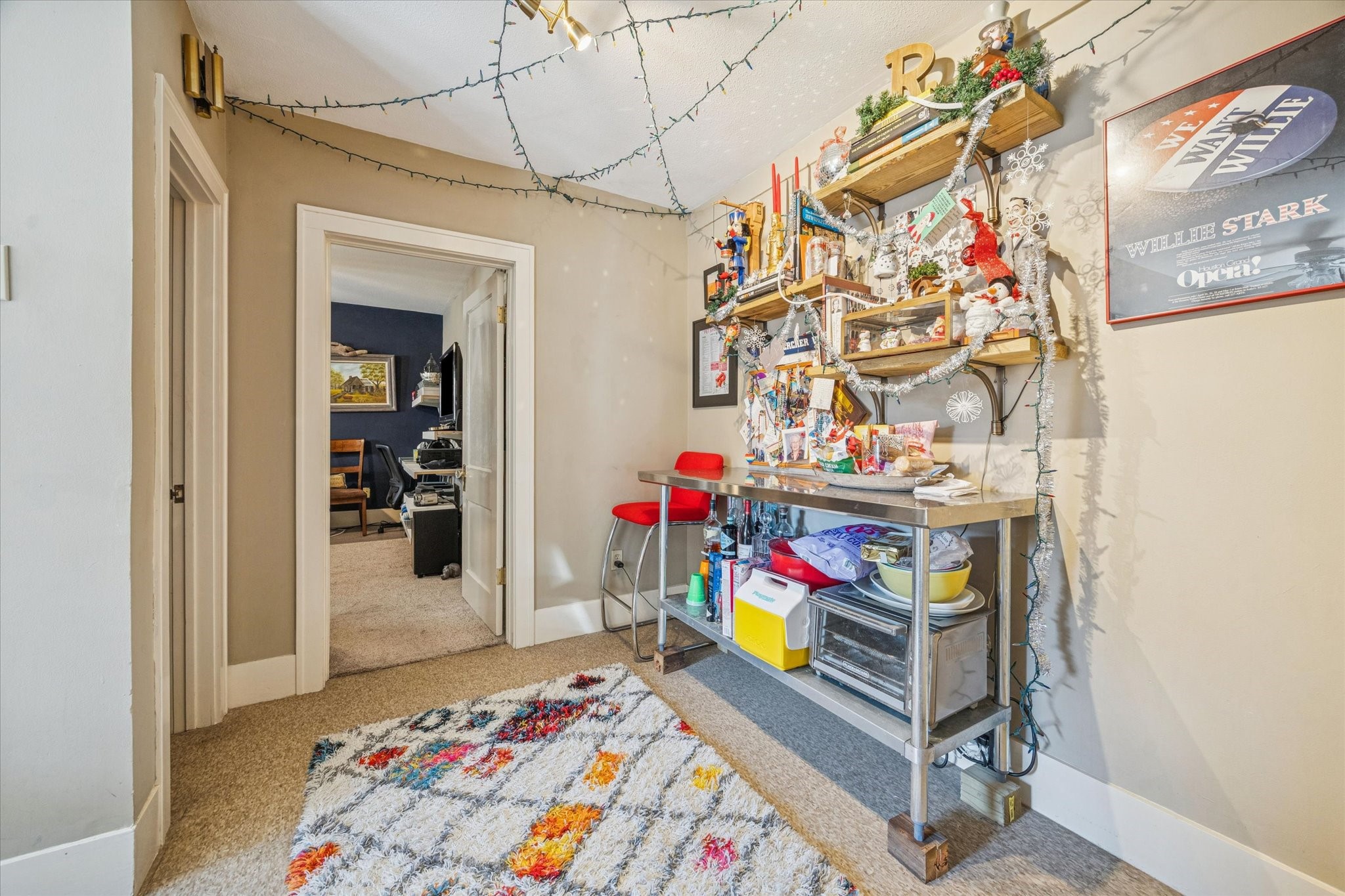 3711 Reagan Street Houston, TX 77009 - Photo 28 of 40 a children room with toys