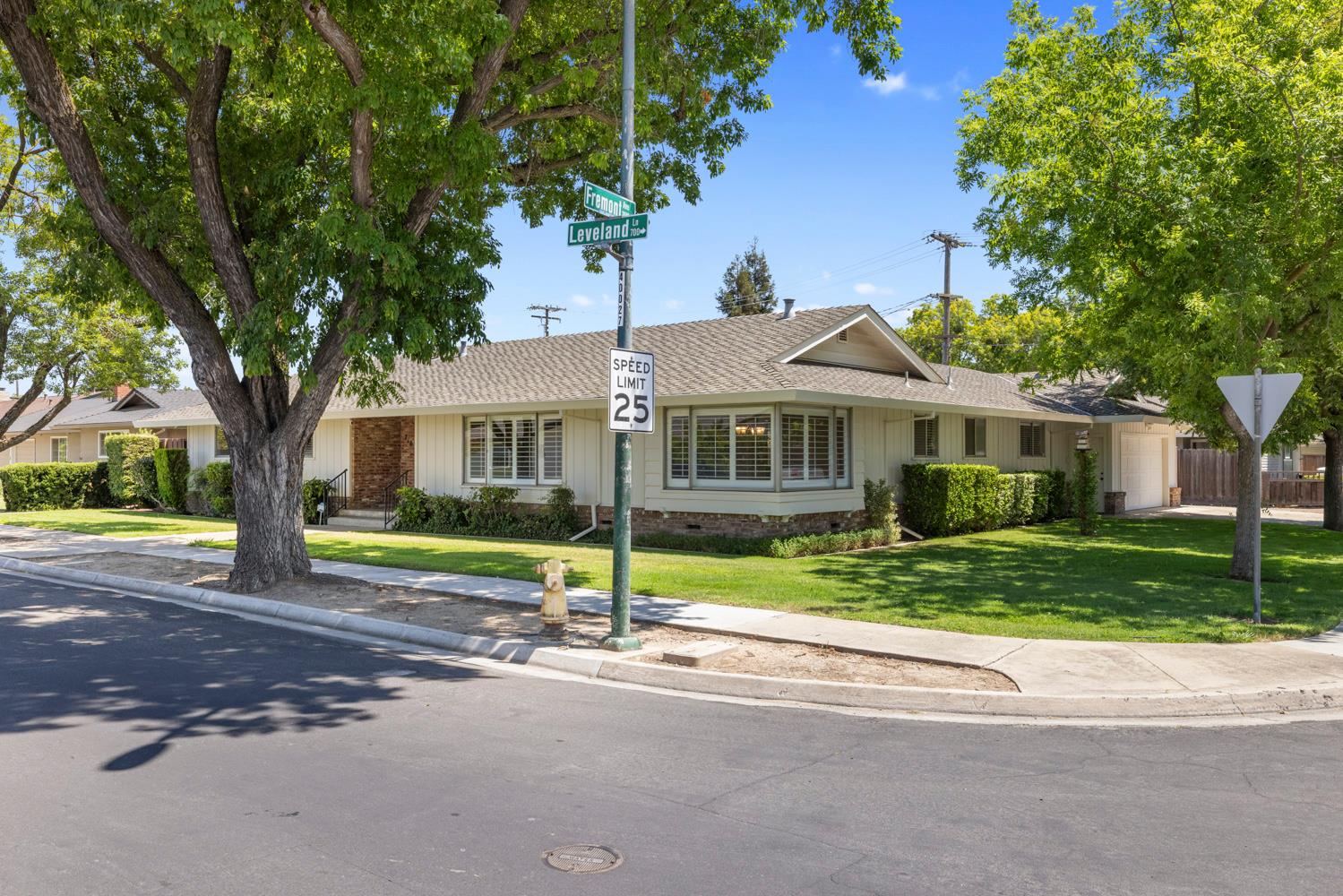 710 Leveland Lane Modesto, CA 95350 - Photo 3 of 59