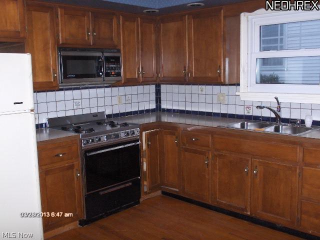 28619 State Road Damascus, OH 44619 - Photo 2 of 8 Gallery Image 2