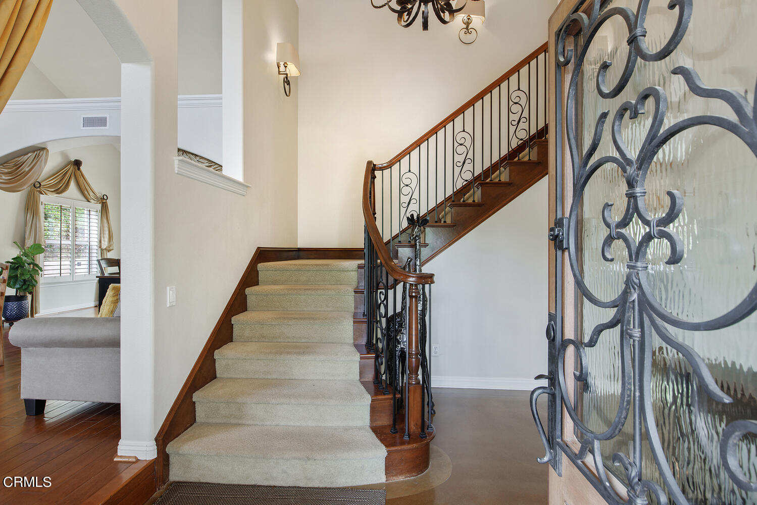 600 Rancho Road Thousand Oaks, CA 91362 - Photo 6 of 47 a view of entryway and hall with wooden floor