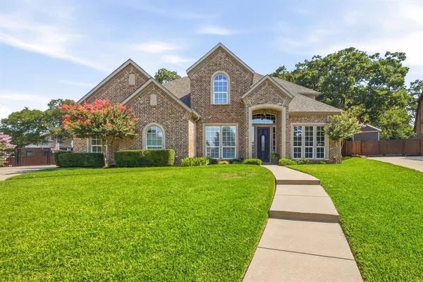 $724,900 | 710 Knott Court, Euless, TX 76039