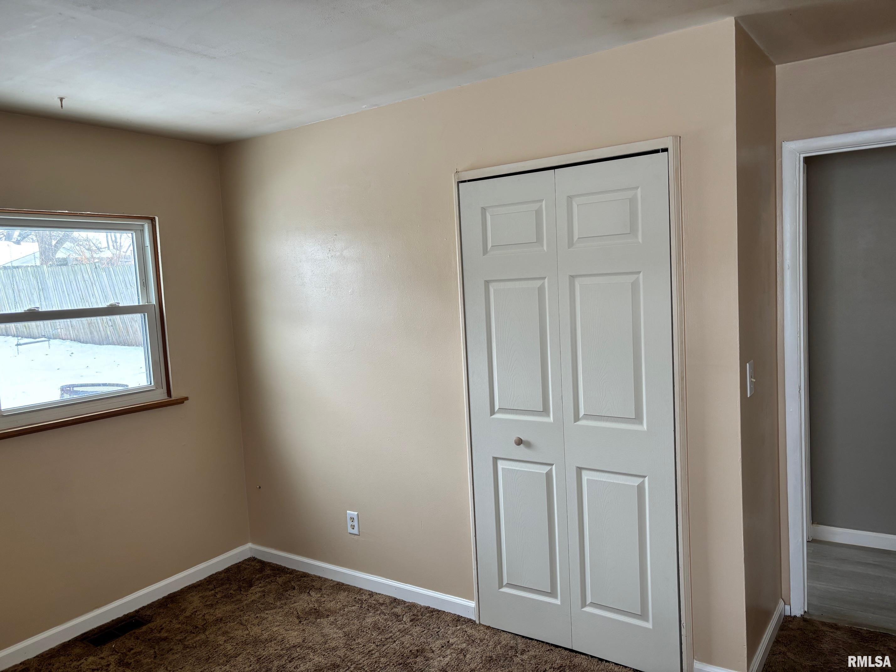 210 Reservoir Road Pekin, IL 61554 - Photo 11 of 15