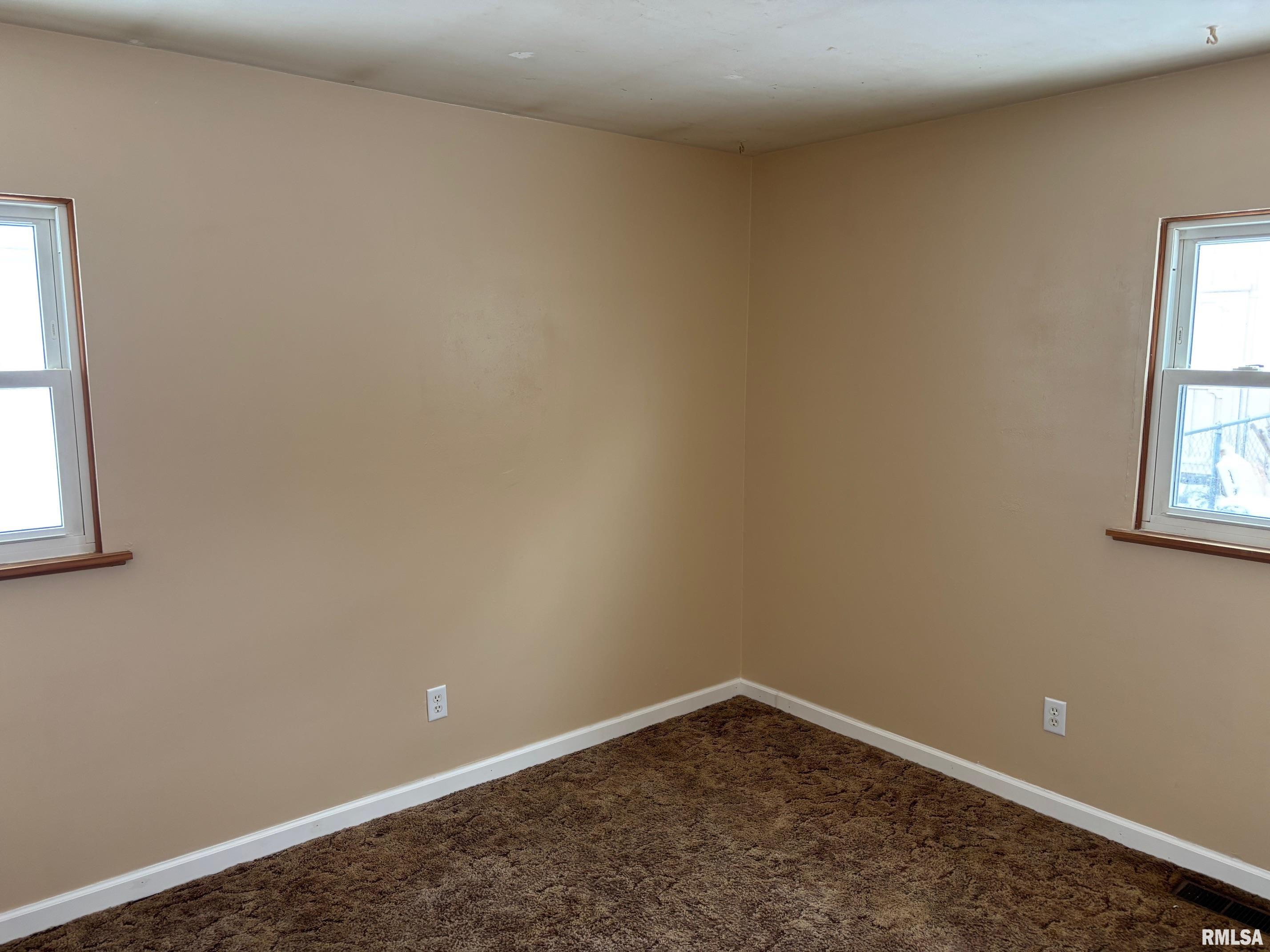 210 Reservoir Road Pekin, IL 61554 - Photo 13 of 15