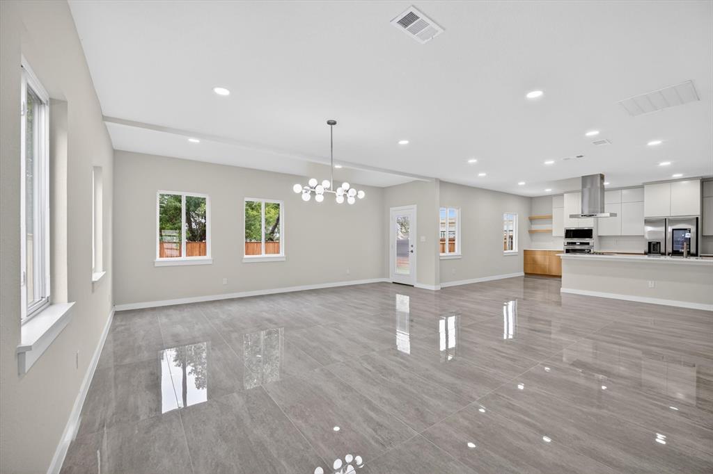 105 Rolston Road Irving, TX 75060 - Photo 7 of 35