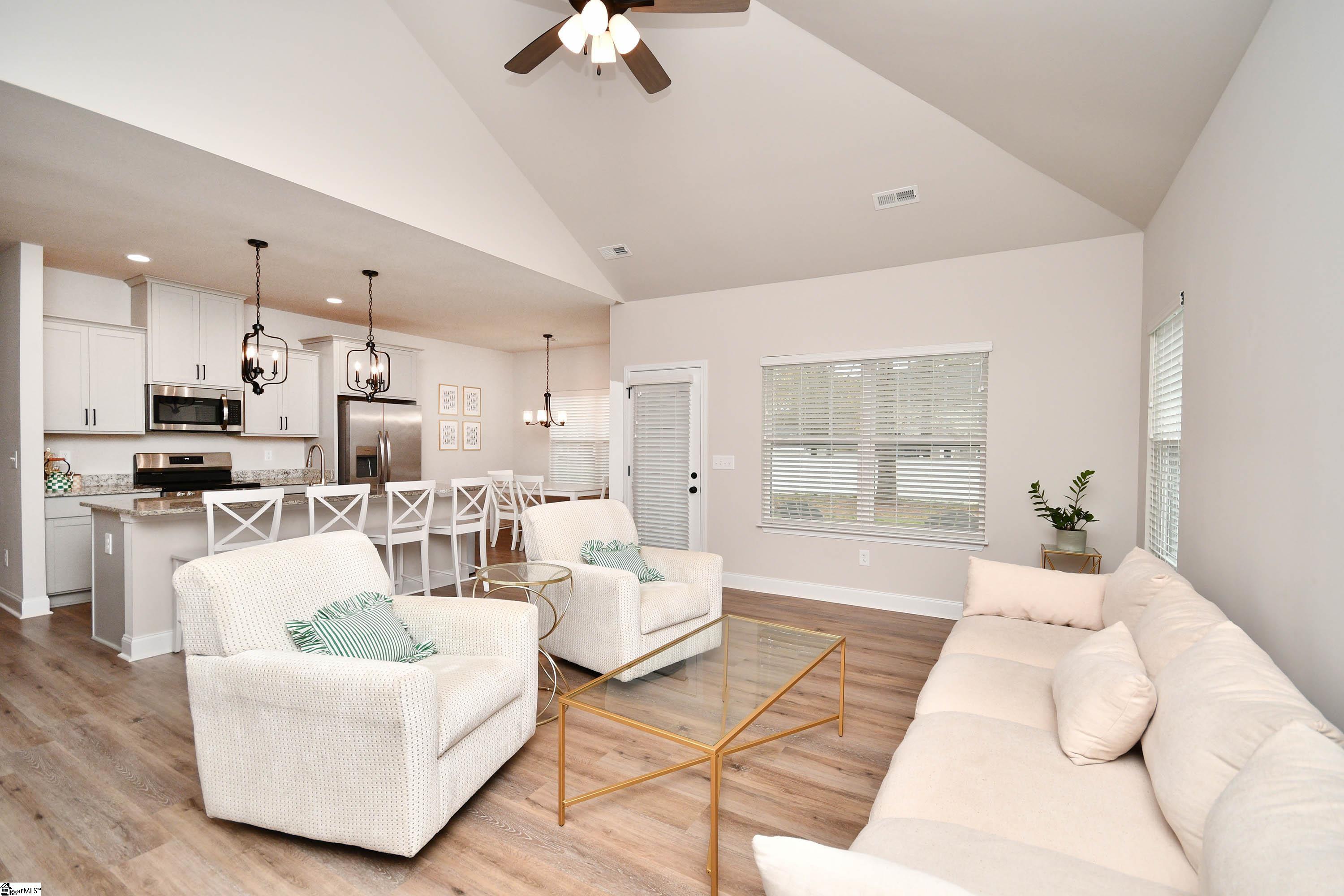 3131 Lullwater Drive Anderson, SC 29624 - Photo 4 of 30