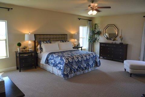 4792 Barclay Way, Unit 17 Merced, CA 95348 - Photo 9 of 17 Gallery Image 9
