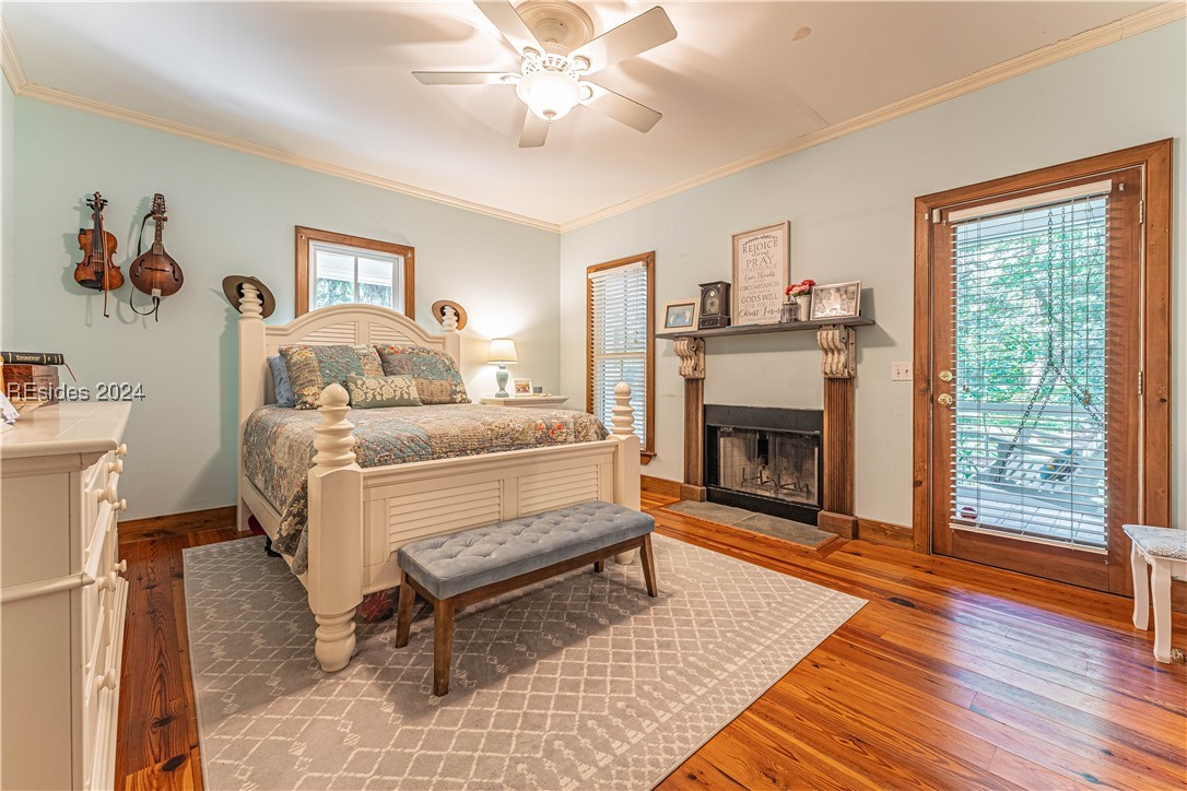 92 Dean Hall Road Seabrook, SC 29940 - Photo 24 of 99 Caretaker's cottage master bedroom