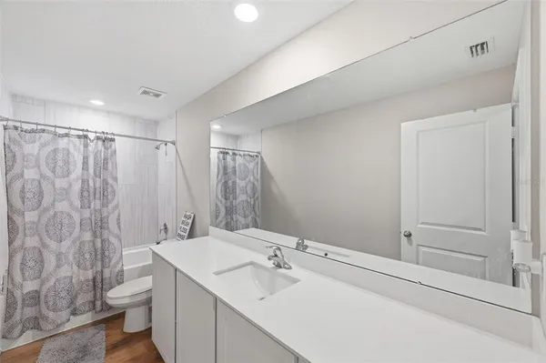 $379,900 | 11014 Golden Warbler Road, Brooksville, FL 34613