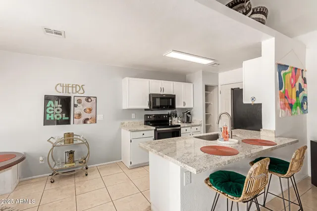 $360,000 | 7748 West Minnezona Avenue, Phoenix, AZ 85033