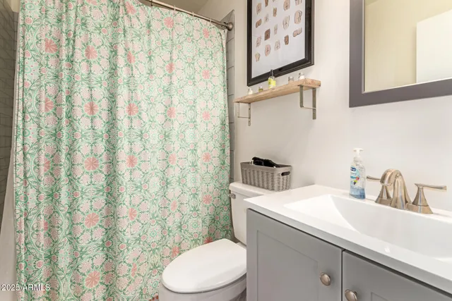 $360,000 | 7748 West Minnezona Avenue, Phoenix, AZ 85033