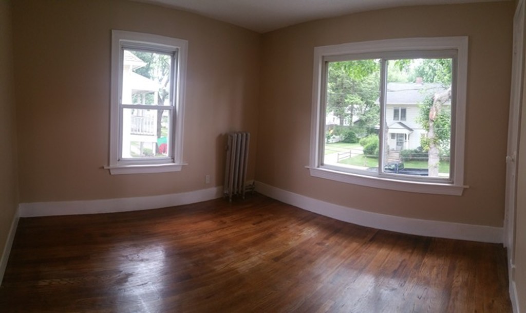 33 Warren Street West Springfield, MA 01089 - Photo 16 of 23 Gallery Image 16