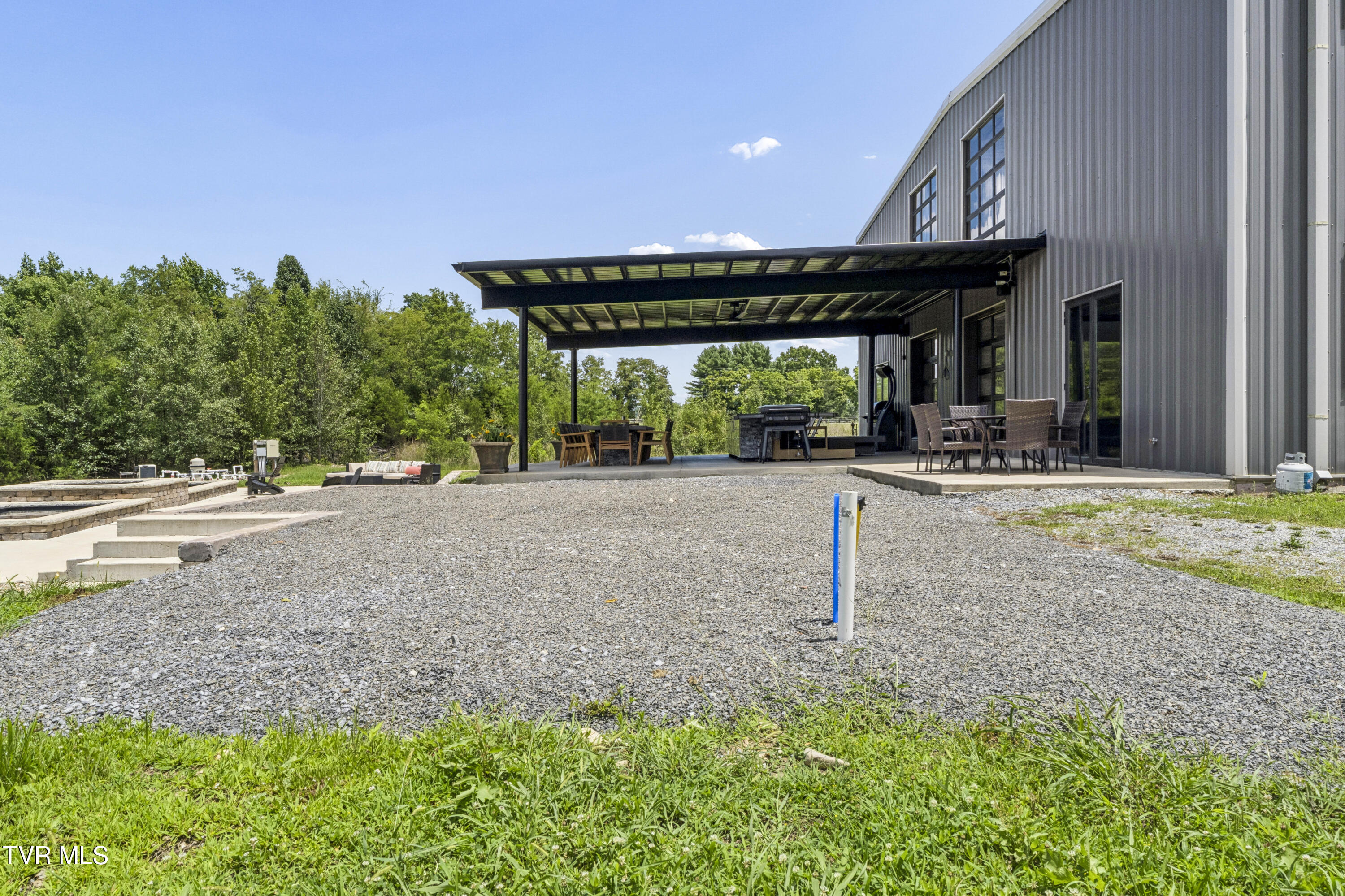 809 South Austin Springs Road Johnson City, TN 37601 - Photo 108 of 138 AustinSpringsBarn-106