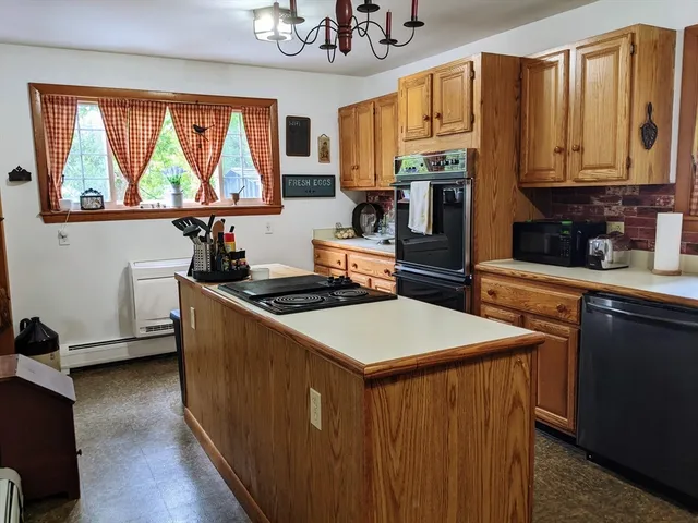 $395,500 | 15 Ballou Street, North Adams, MA 01247