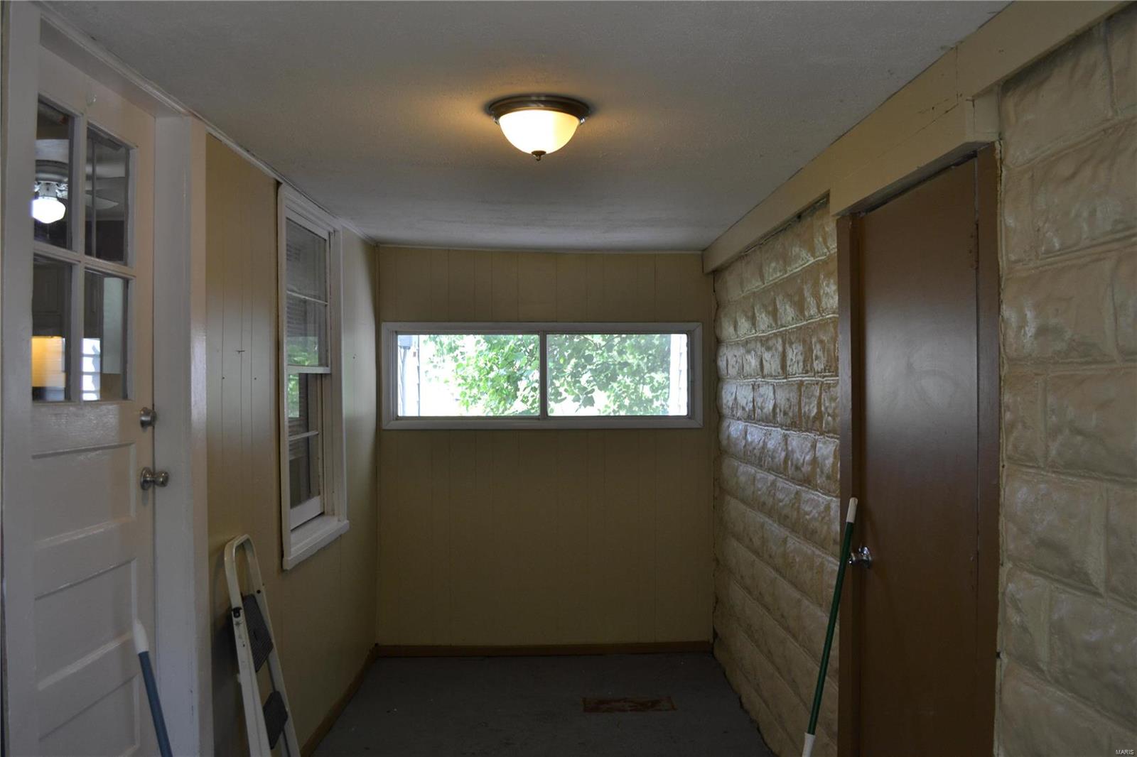 2756 Yaeger Road St. Louis, MO 63129 - Photo 22 of 27 Gallery Image 22
