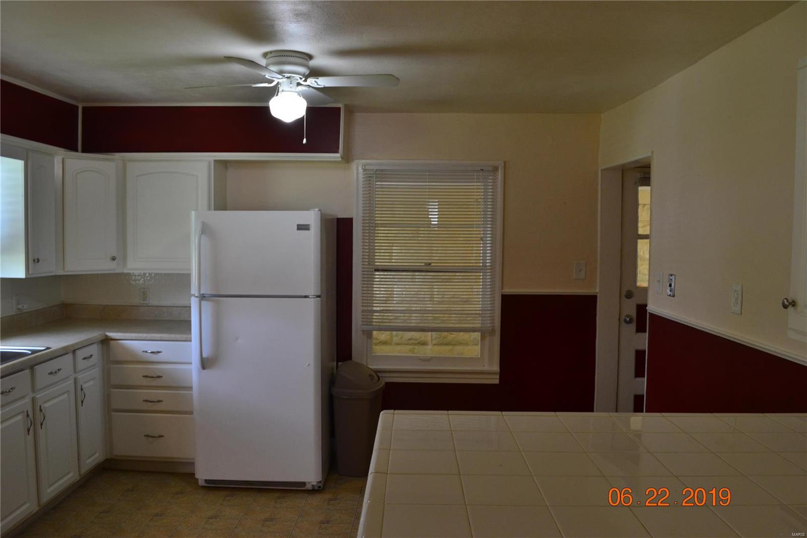 2756 Yaeger Road St. Louis, MO 63129 - Photo 7 of 27 Gallery Image 7