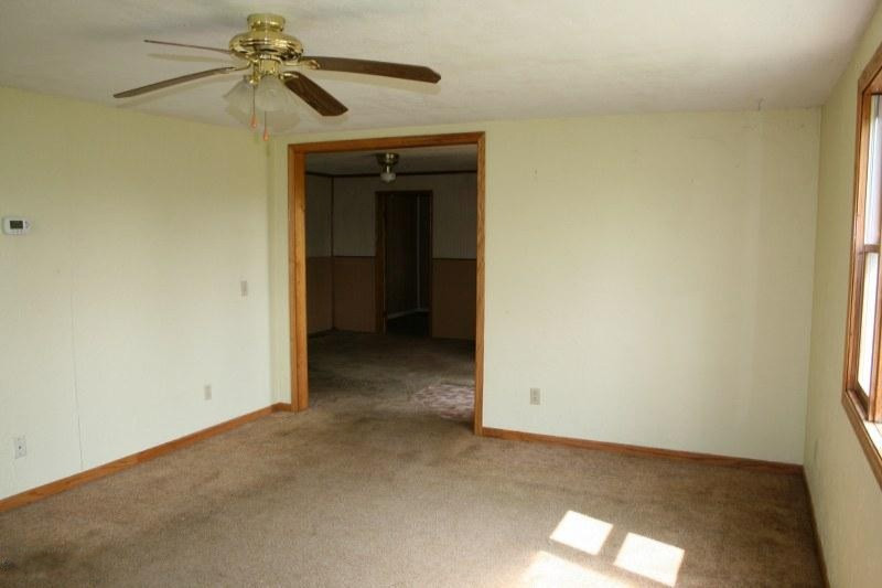 11680 Hillsdale Road Camden, MI 49232 - Photo 5 of 7 IMG_6230_800x533