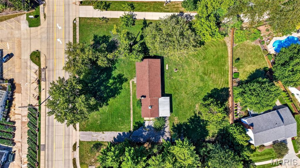 2458 Barrett Station Road Ballwin, MO 63021 - Photo 11 of 19 Gallery Image 11