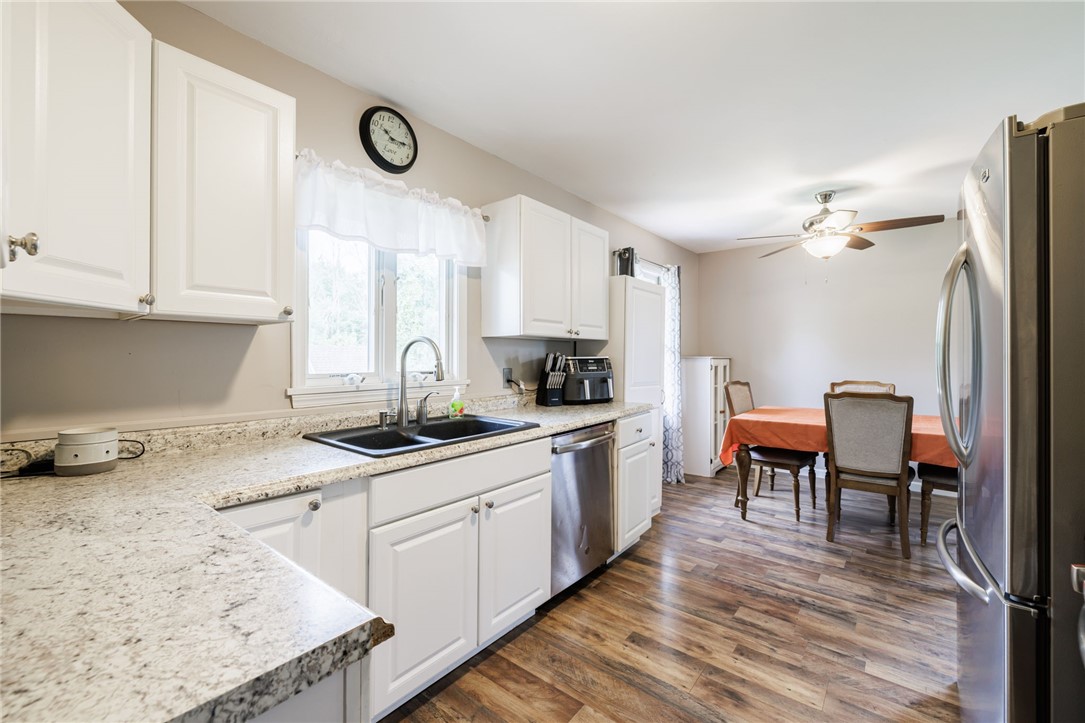 711 Hamlin Parma Townline Road Hamlin, NY 14468 - Photo 11 of 25