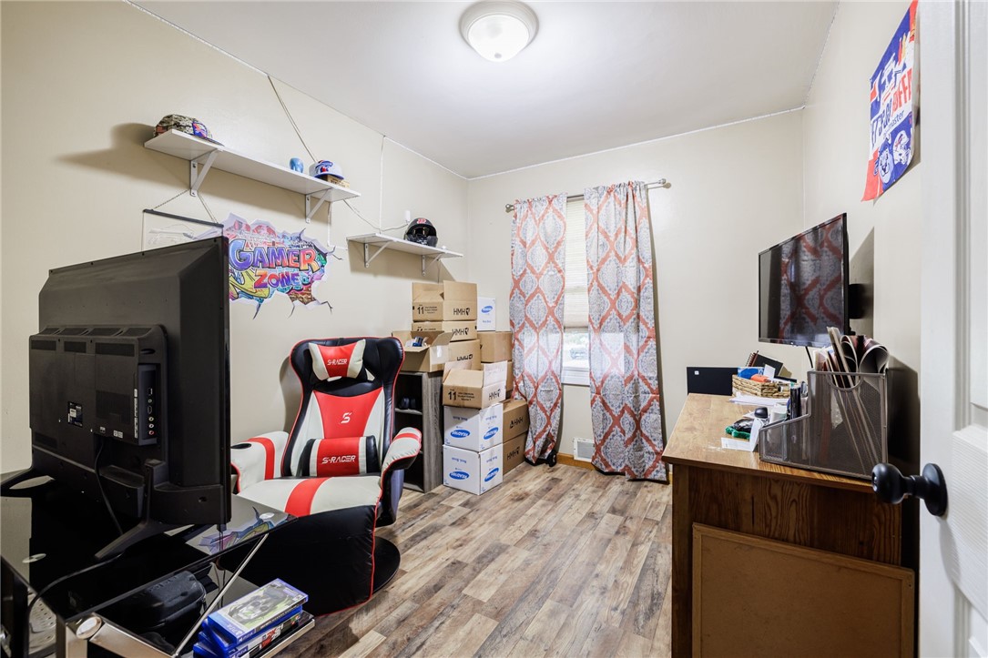 711 Hamlin Parma Townline Road Hamlin, NY 14468 - Photo 16 of 25