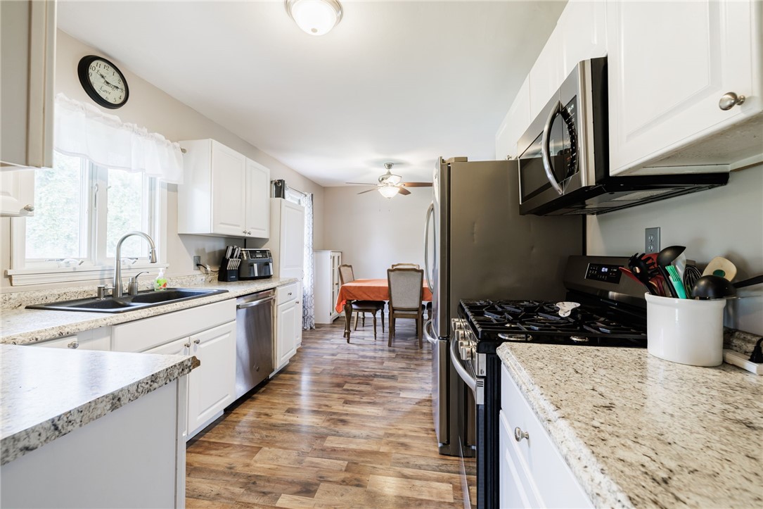 711 Hamlin Parma Townline Road Hamlin, NY 14468 - Photo 10 of 25