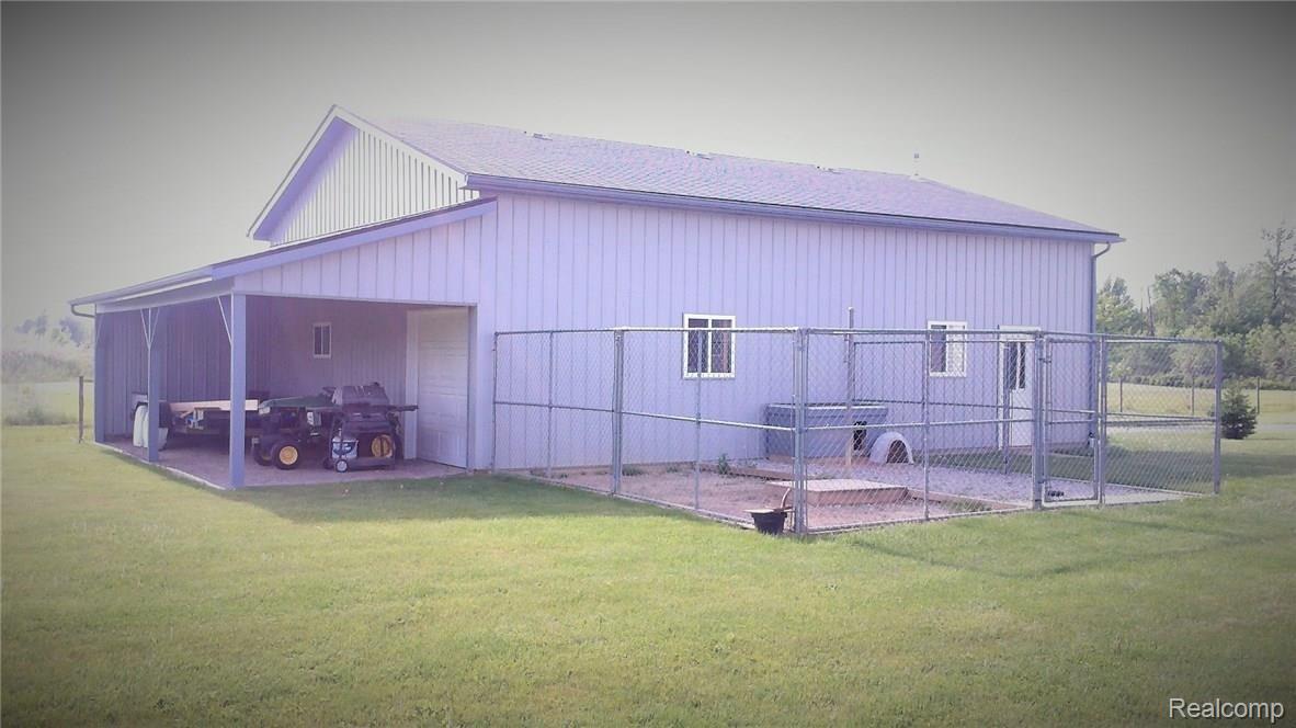 11335 Dunn Road Memphis, MI 48041 - Photo 32 of 54 WIN_20160527_172120.JPG