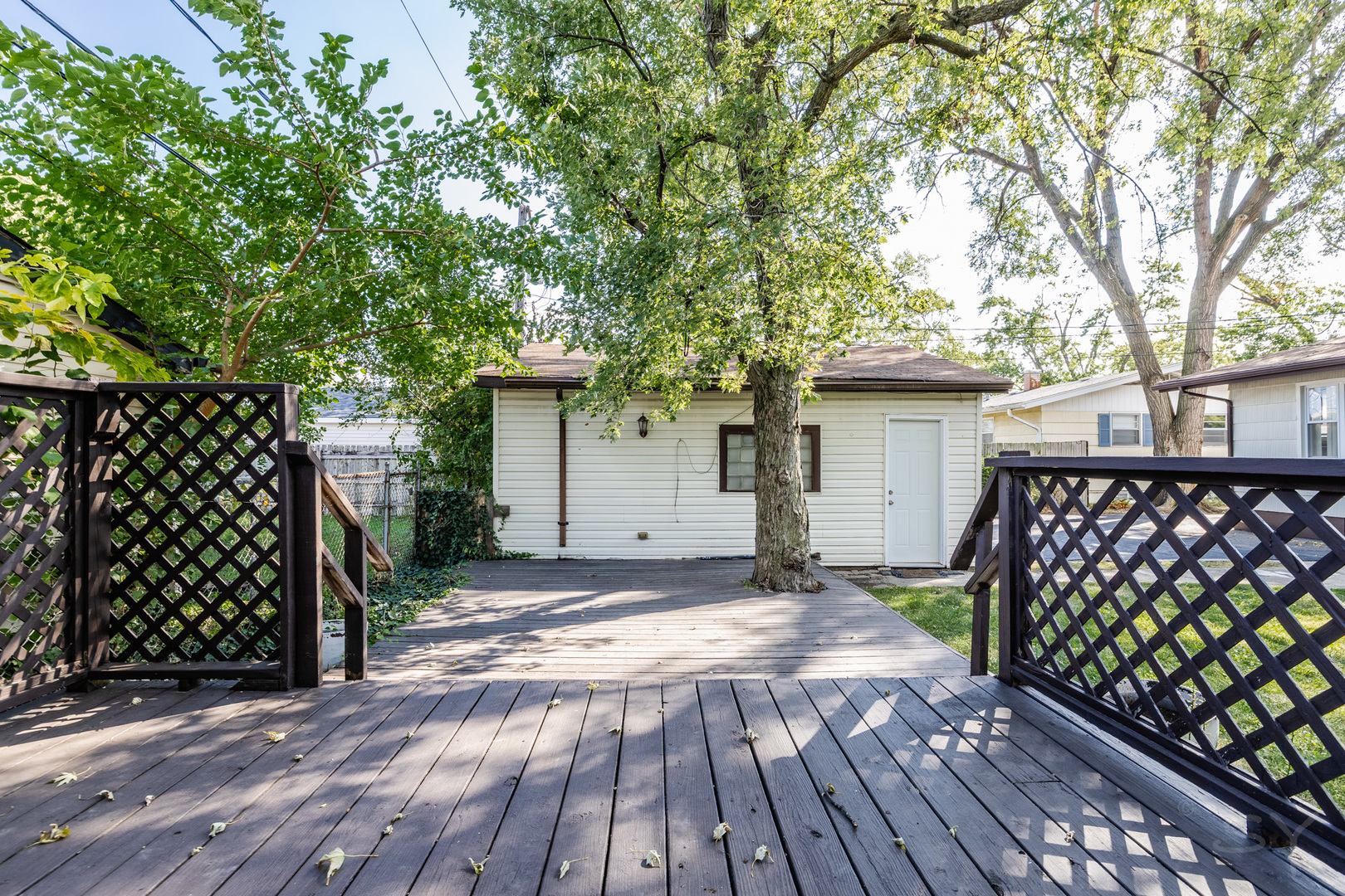 14 Arrowhead Drive Thornton, IL 60476 - Photo 25 of 26 a view of a house with a yard