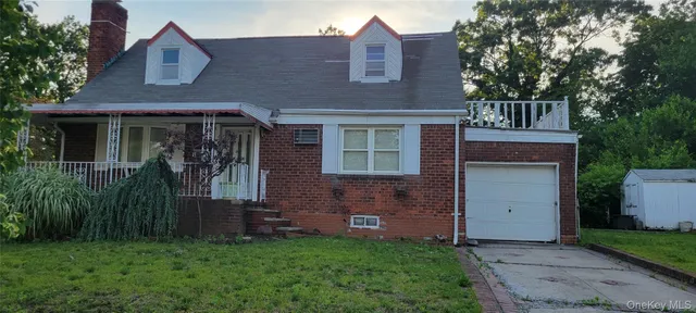 $350,000 | 6 Newburgh Street, Elmont, NY 11003