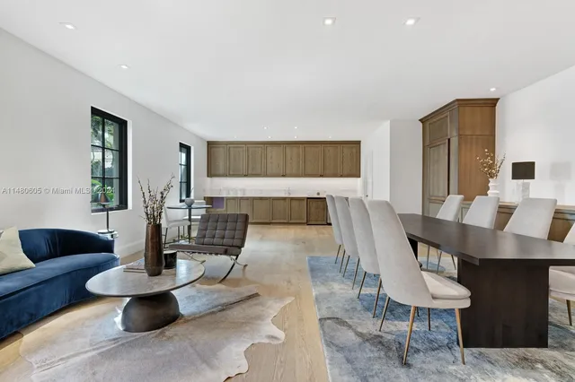 $68,000,000 | 105-115 Ocean Boulevard, Golden Beach, FL 33160