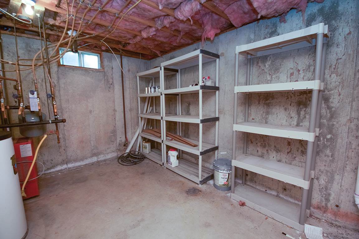 5 Rutledge Road, Unit 4 Plaistow, NH 03865 - Photo 24 of 32 Gallery Image 24