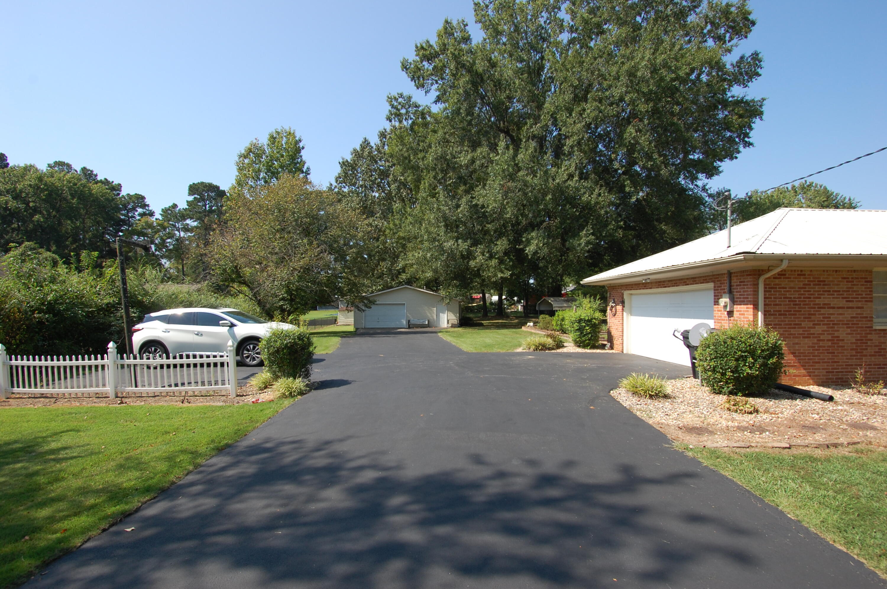 150 Maple Court Paducah, KY 42003 - Photo 23 of 27 DSC_0008