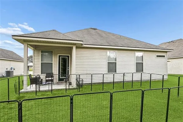$221,000 | 47543 Hutton Cove, Robert, LA 70455