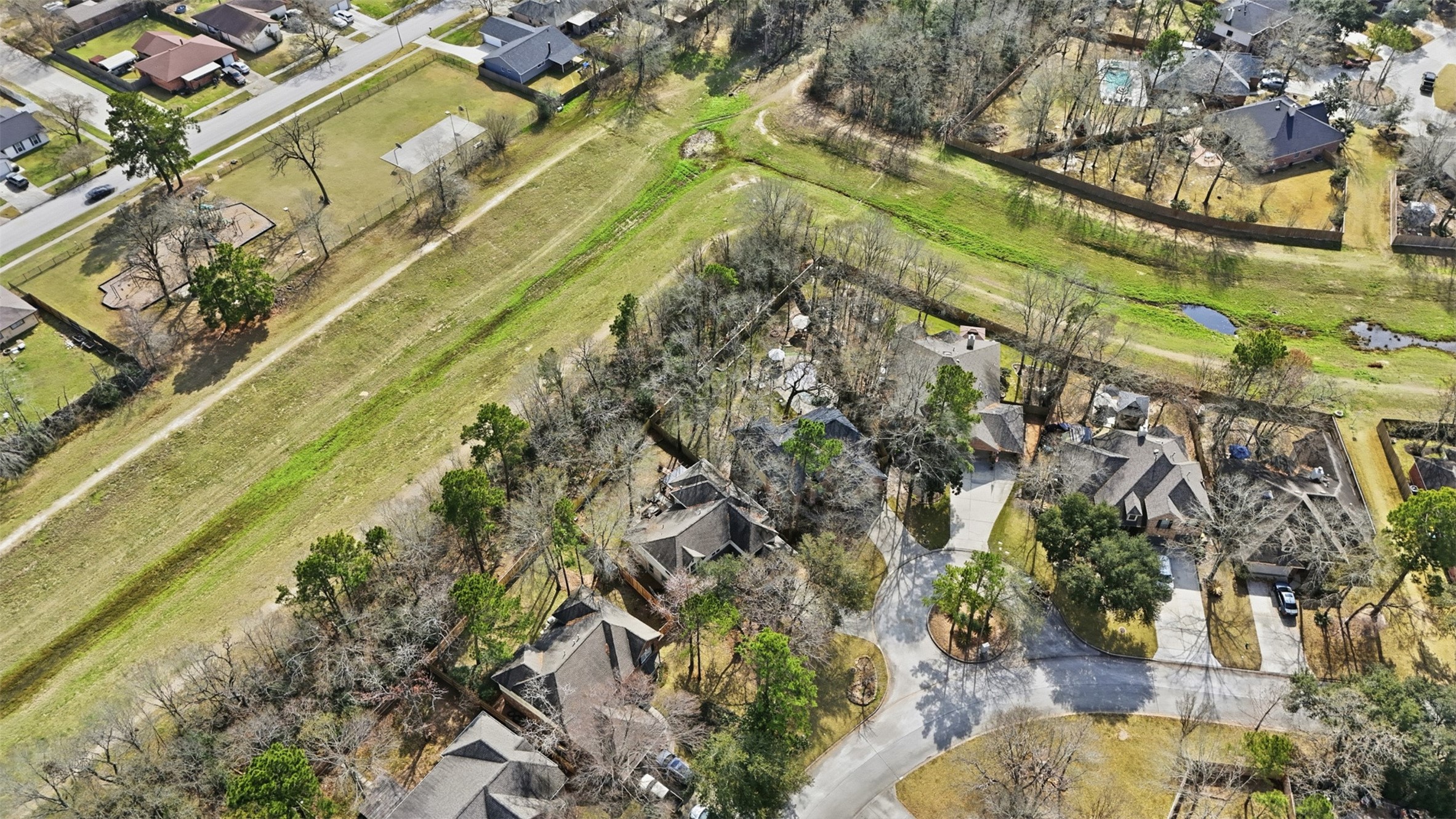 102 Wimberly Way Conroe, TX 77385 - Photo 28 of 33