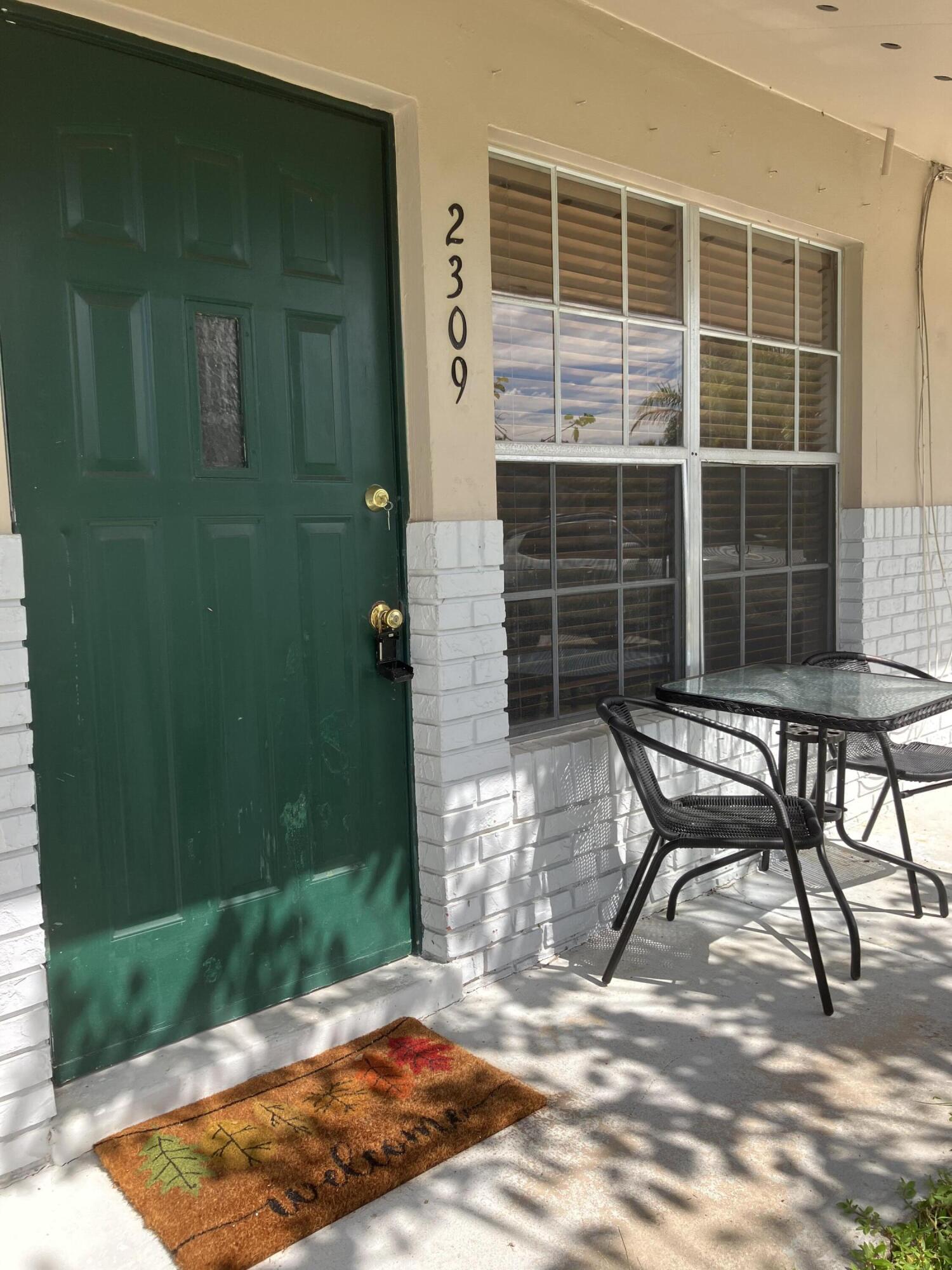 2309 Northeast Rustic Way Jensen Beach, FL 34957 - Photo 2 of 13 image_67192321