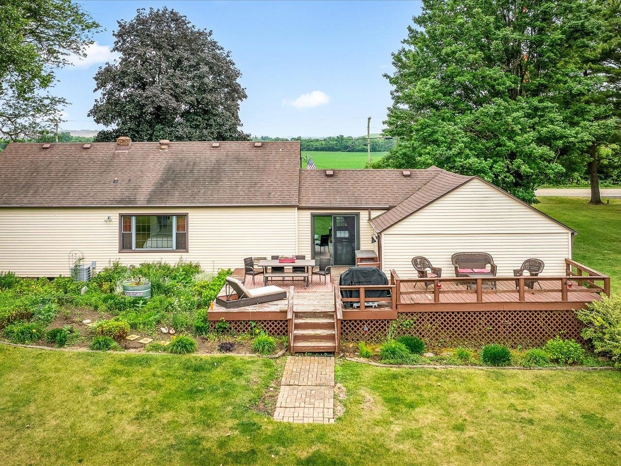 3168 Rotary Road Rockford, IL 61109 - Photo 44 of 59 Gallery Image 44
