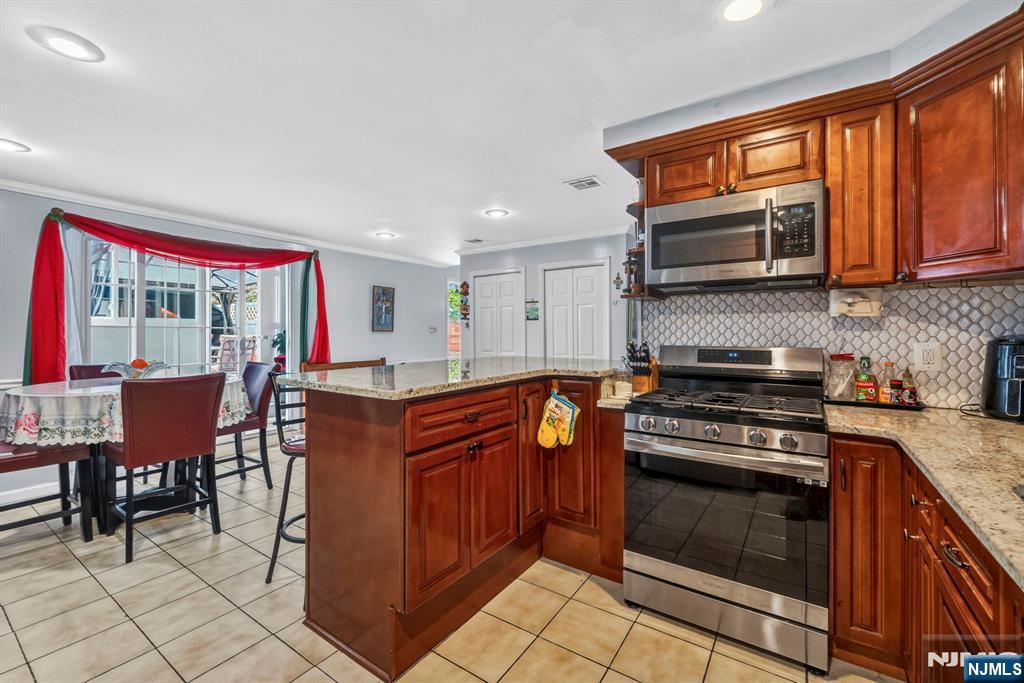 509-511 Ridge Street Newark, NJ 07104 - Photo 13 of 30