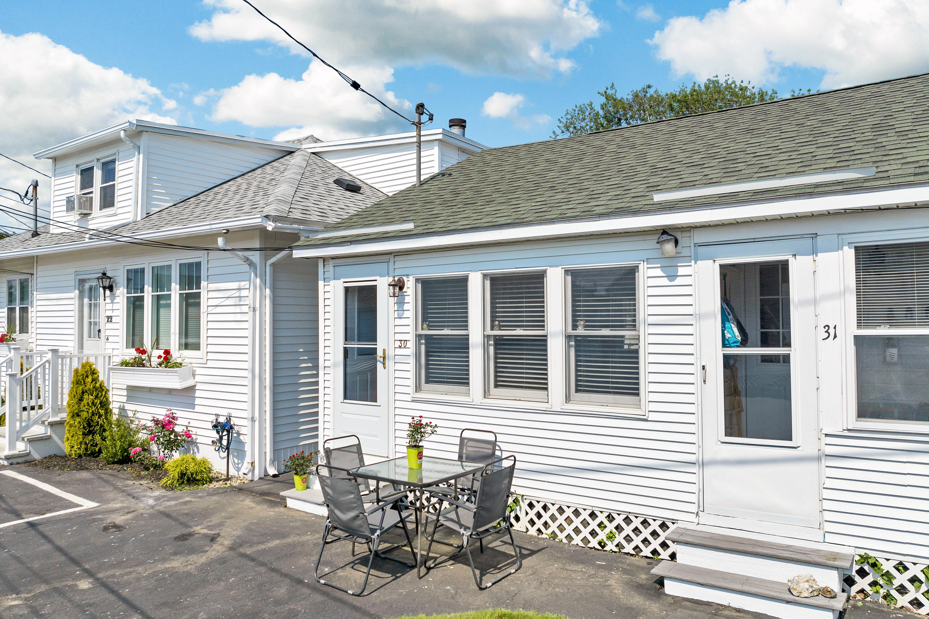 337 Long Sands Road, Unit 30 York, ME 03909 - Photo 2 of 21 337LongSandsRdU30-003