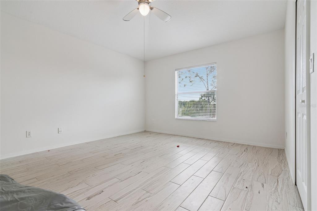 2425 Blue Stone Court Valrico, FL 33594 - Photo 12 of 16