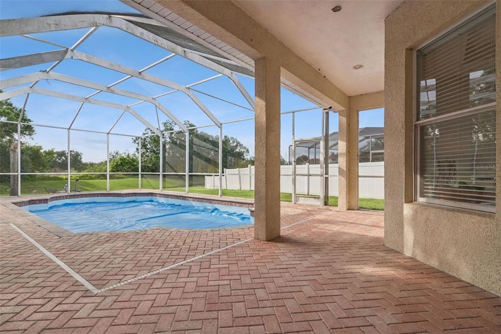 2425 Blue Stone Court Valrico, FL 33594 - Photo 14 of 16
