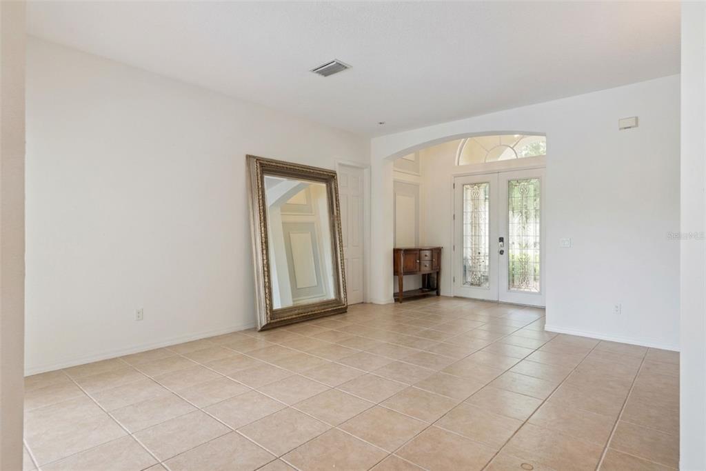 2425 Blue Stone Court Valrico, FL 33594 - Photo 2 of 16