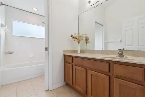 $575,000 | 2425 Blue Stone Court, Valrico, FL 33594