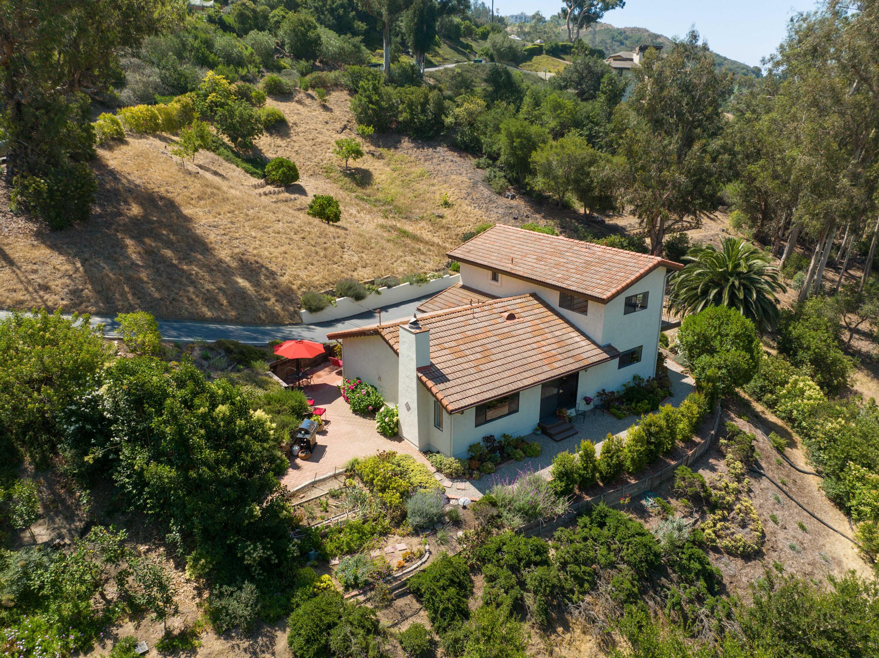 585 Sycamore Vista Road Santa Barbara, CA 93108 - Photo 2 of 26 Property Rear