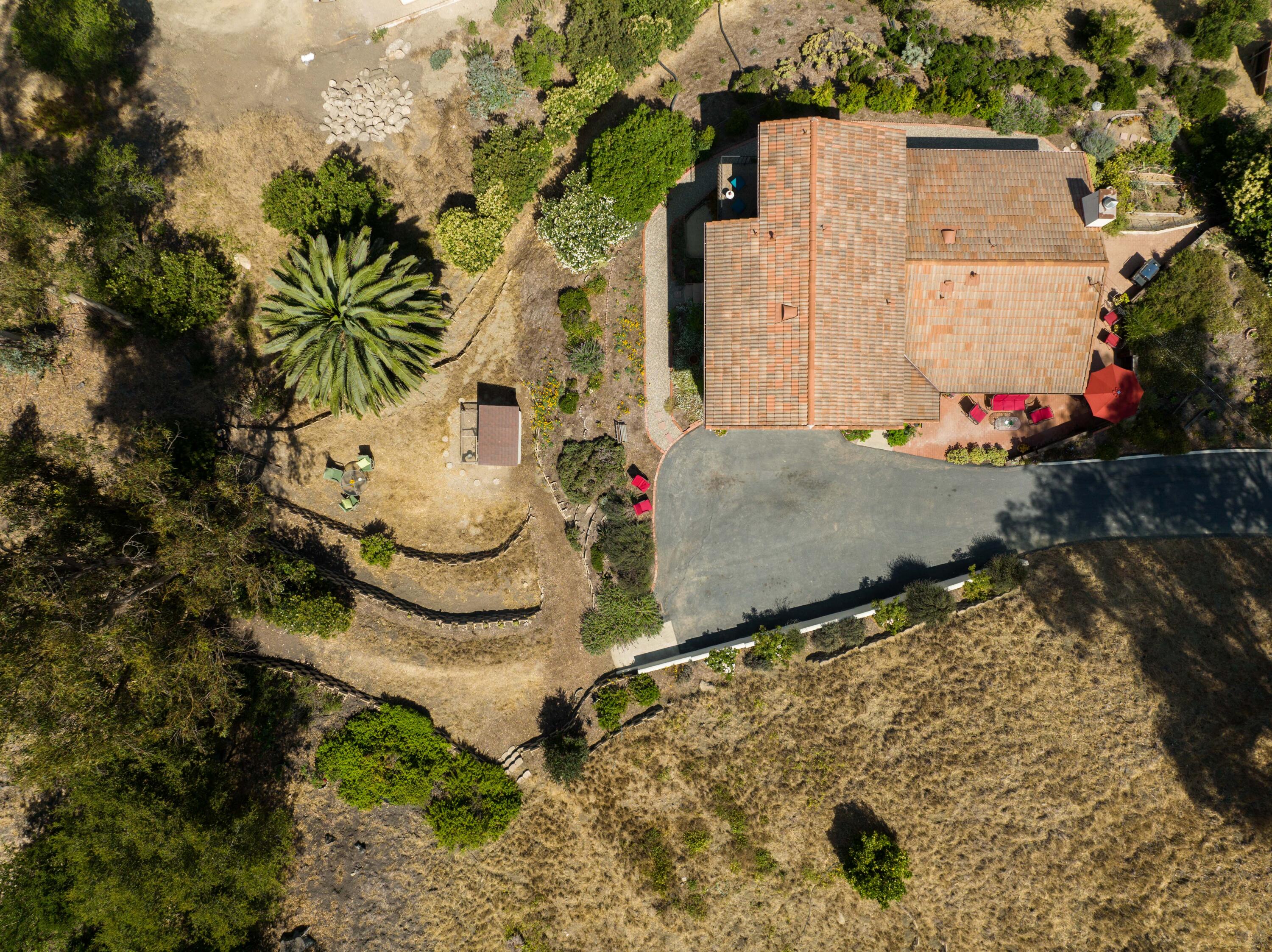 585 Sycamore Vista Road Santa Barbara, CA 93108 - Photo 21 of 26 Property
