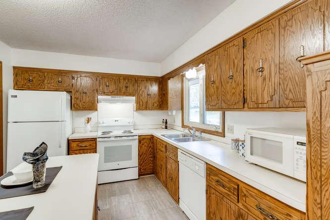 8516 Virginia Road Bloomington, MN 55438 - Photo 9 of 14