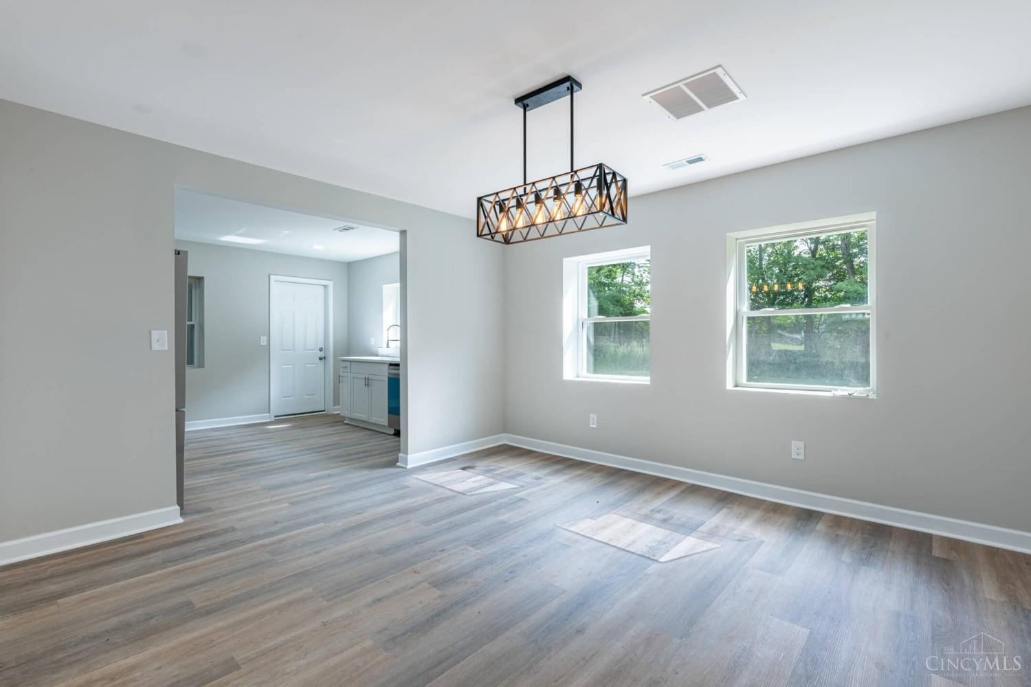 3376 Cotton Run Road Hamilton, OH 45011 - Photo 6 of 23