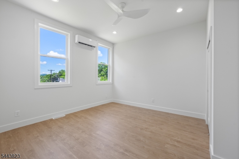 125 Main Street Hampton, NJ 08827 - Photo 14 of 39