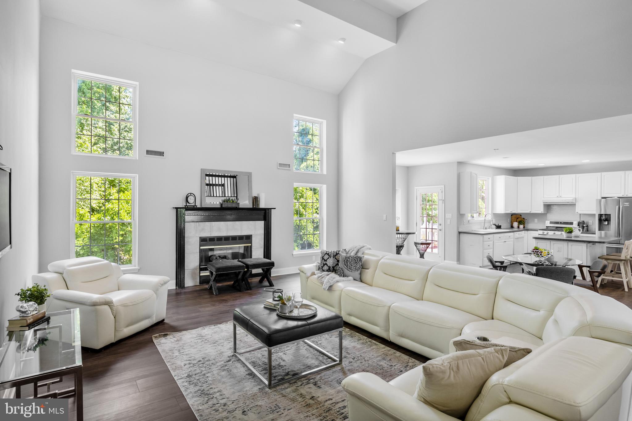 265 Mt Laurel Road Mount Laurel, NJ 08054 - Photo 16 of 62 Great Room