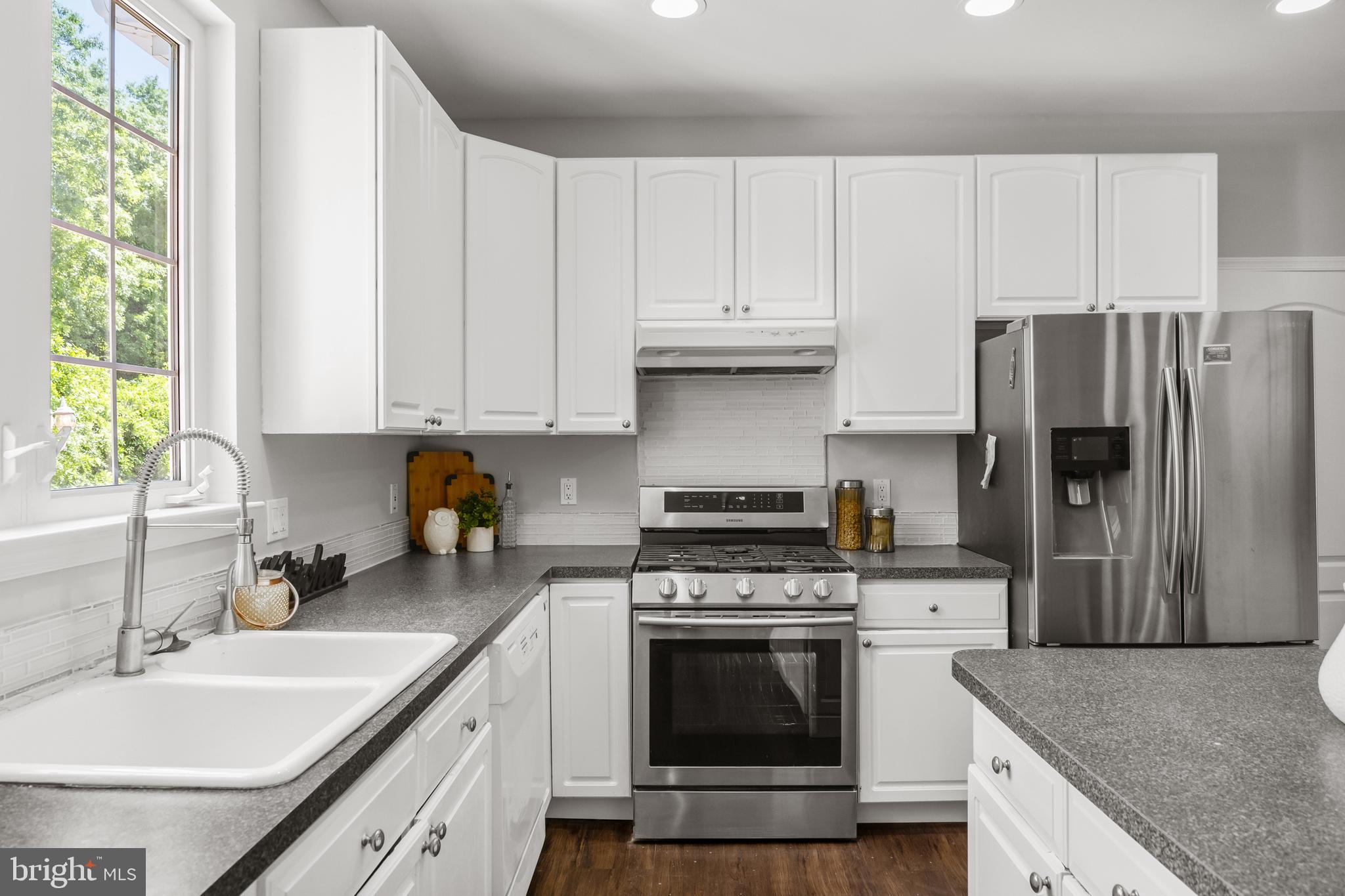 265 Mt Laurel Road Mount Laurel, NJ 08054 - Photo 23 of 62 Main House - Kitchen