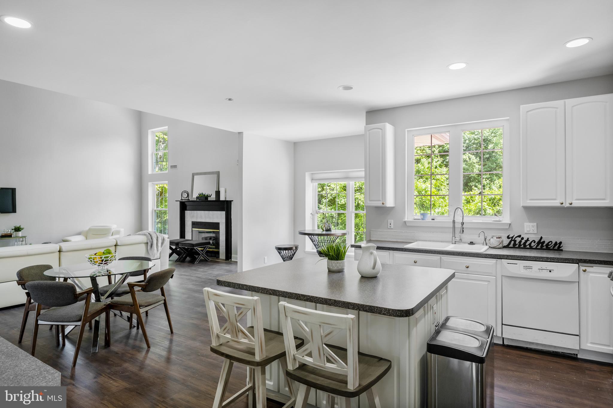 265 Mt Laurel Road Mount Laurel, NJ 08054 - Photo 24 of 62 Main House - Kitchen