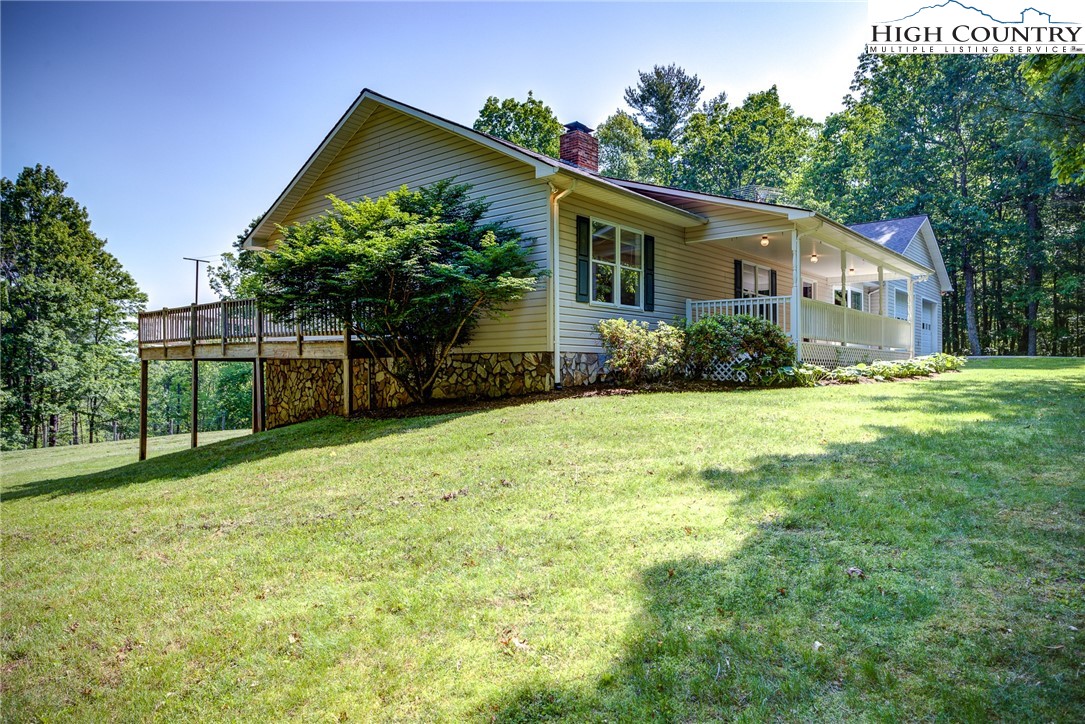 1384 Baker's Ridge Road Piney Creek, NC 28663 - Photo 12 of 44 Gallery Image 12