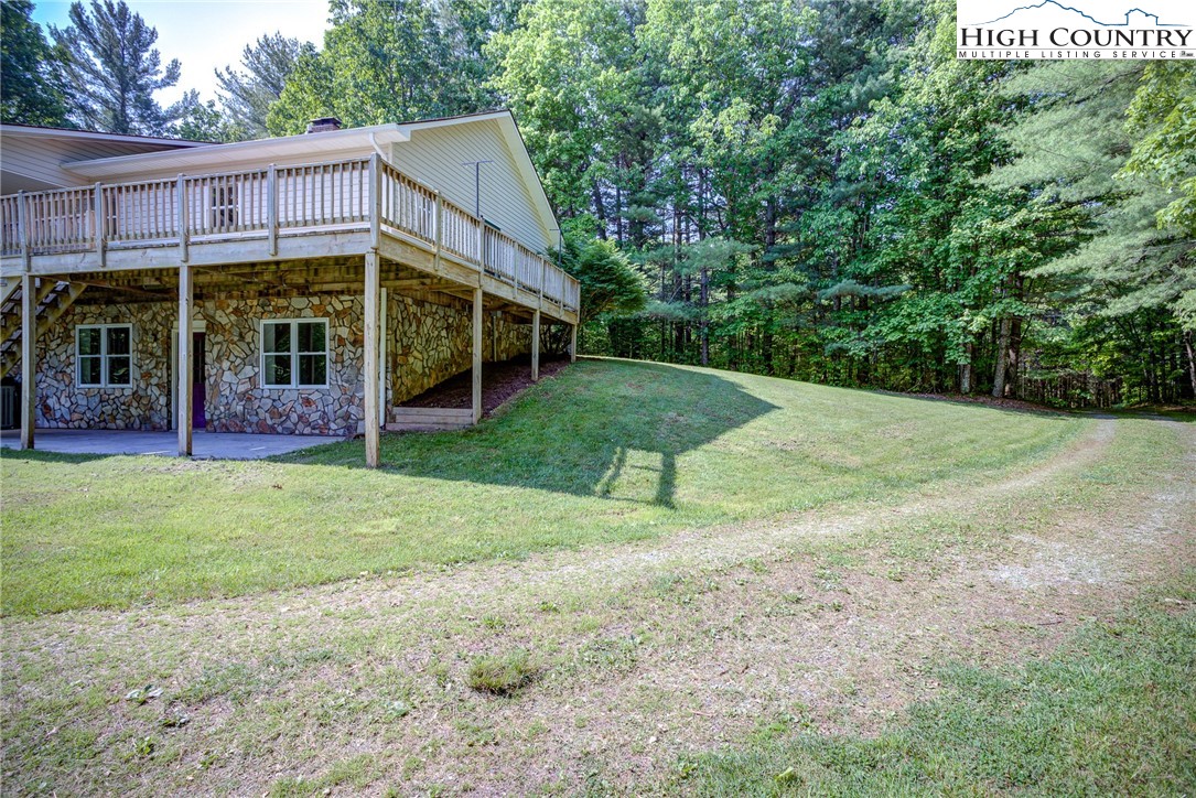 1384 Baker's Ridge Road Piney Creek, NC 28663 - Photo 8 of 44 Gallery Image 8
